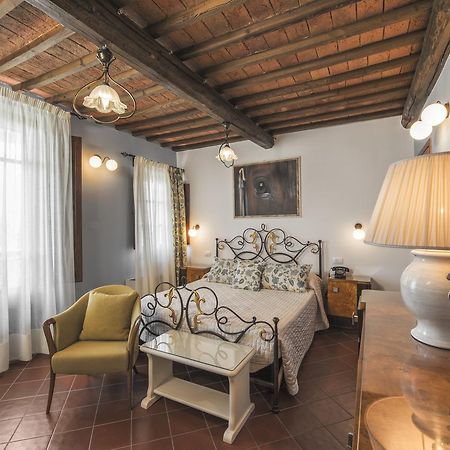 Hotel Borgo Tre Rose Valiano Esterno foto