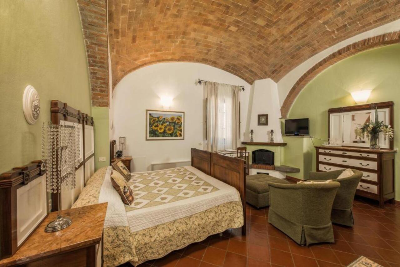 Hotel Borgo Tre Rose Valiano Esterno foto