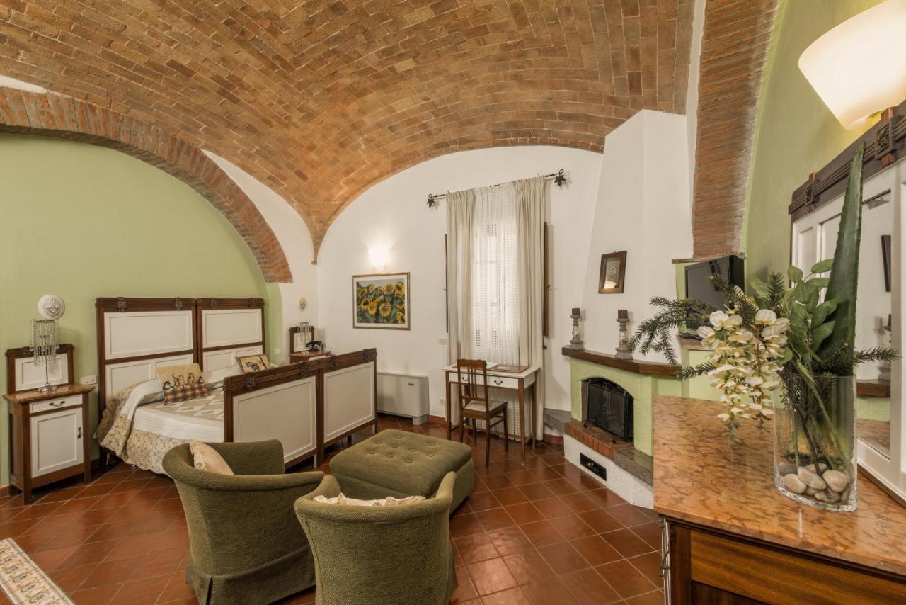 Hotel Borgo Tre Rose Valiano Esterno foto