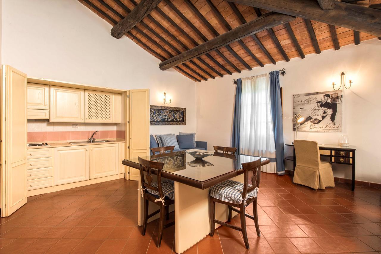 Hotel Borgo Tre Rose Valiano Esterno foto