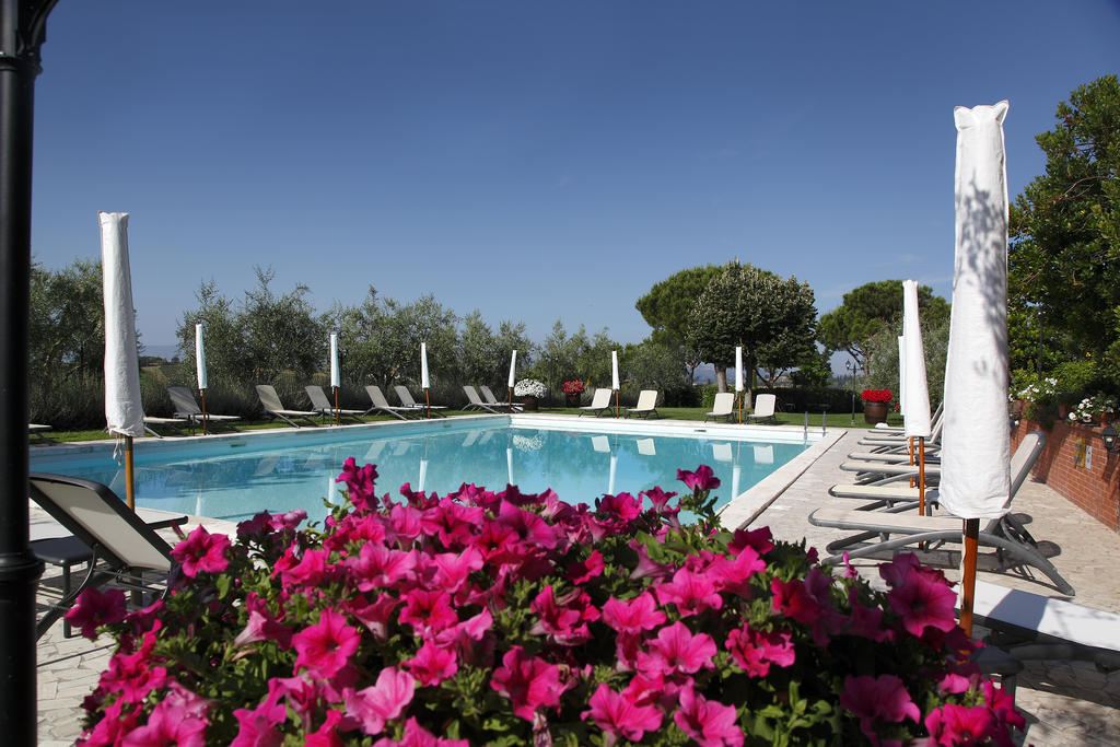 Hotel Borgo Tre Rose Valiano Esterno foto