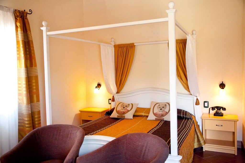 Hotel Borgo Tre Rose Valiano Esterno foto